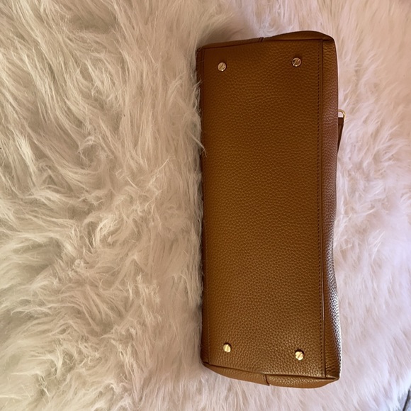 TORY BURCH BROWN TOTE - Picture 6 of 9